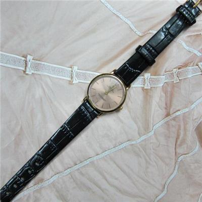 Đồng Hồ Dây Da Rolex